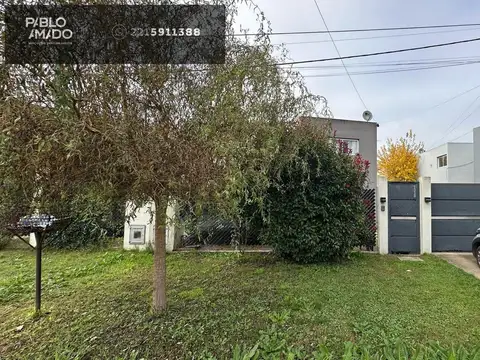 Casa en Venta en Villa Elisa, USD 95.000