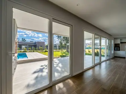 Casa en Venta 1 año
