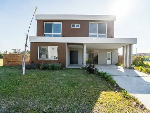 Casa en Venta en El Ensueño, USD 280.000