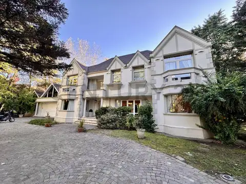 IMPORTANTE PROPIEDAD EN VENTA ST. THOMAS CANNING
