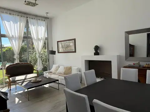 Casa en Alquiler al Noreste