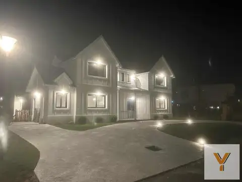 Casa en Venta de 5 dormitorios