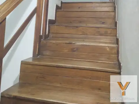 Dúplex en venta - 4 Dormitorios 4 Baños - La Plata