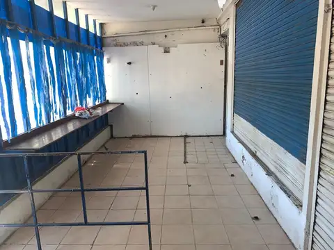 Local en Venta 35 años