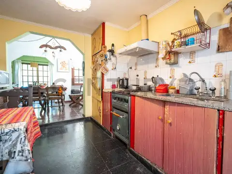 Casa en venta en Ezpeleta.