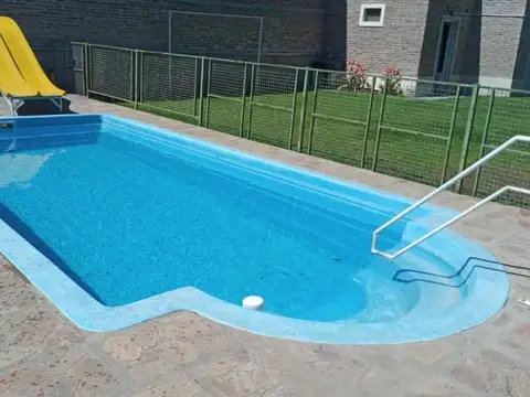 Casa en Alquiler de 3 dormitorios