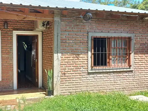 Casa 3 ambientes con 1 baño