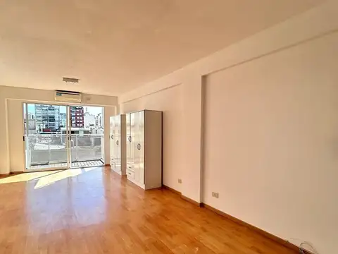 Departamento - Alquiler - Argentina, Capital Federal - Santiago del Estero 942