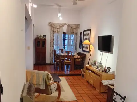 Casa en Venta en Olivos Maipu/Uzal, USD 320.000