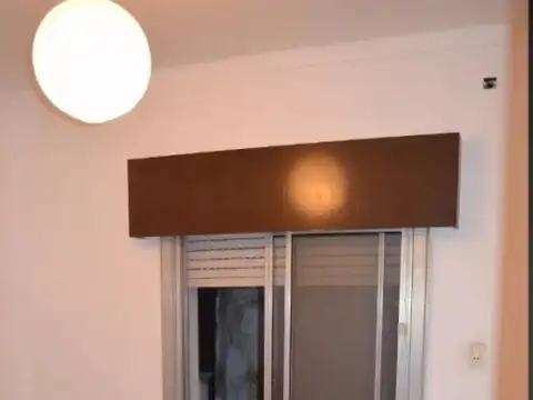 Departamento tipo casa en venta en Banfield