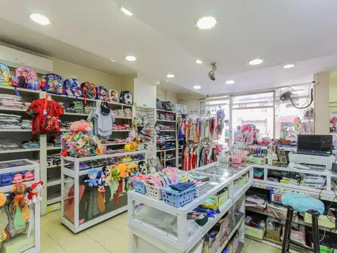 LOCAL A LA CALLE CONGRESO/BALVANERA