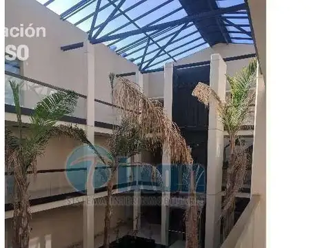 Oficina en Venta con 1 cochera