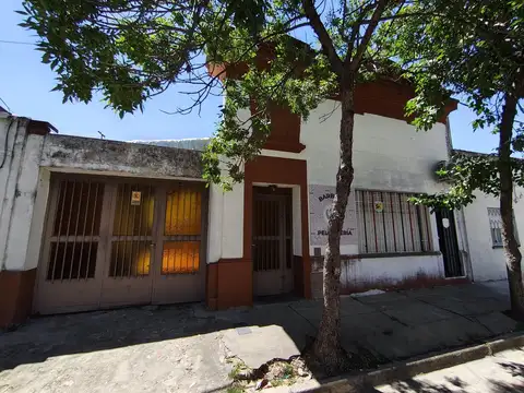 Casa en Rosario de 6 dormitorios en ARROYITO
