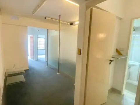Local en Venta en San Nicolás, USD 47.000