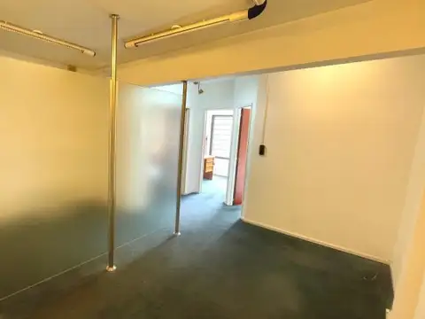 Teniente General Juan Domingo Perón 1500, Piso 3