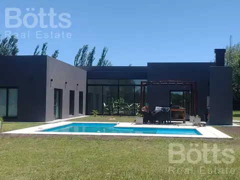 Venta / Permuta – Casa amoblada en Barrio La Florentina, San Miguel del Monte