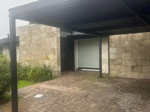 Casa en Alquiler Temporal en Tortugas Country Club, USD 6.000