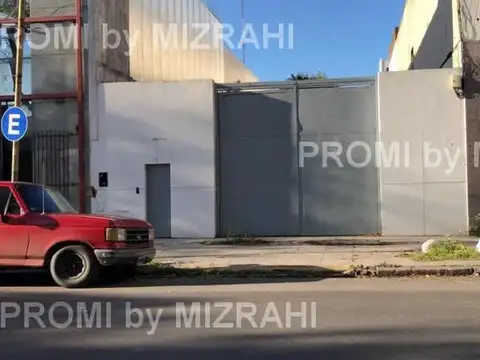 Av. SEGUROLA y Miranda al 1800