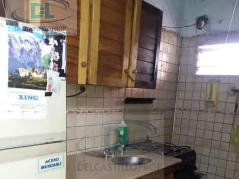 Casa 3 ambientes con 1 baño