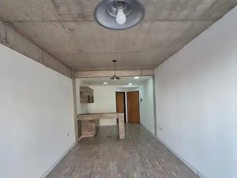 Departamento en Alquiler en Monserrat, $ 450.000