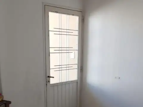 Depto Tipo Casa en Venta en Haedo, USD 85.000