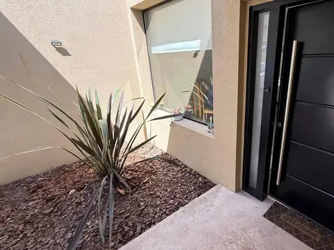 Casa en Venta en Principado Ciudad Nautica, USD 298.000