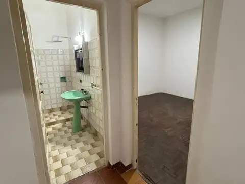 Depto Tipo Casa en Alquiler en Cinco Esquinas, $ 400.000