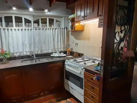 Excelente Casa Chalet zona San Gerónimo