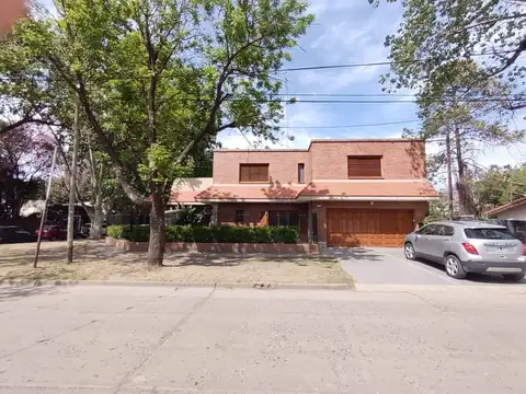 Casa en Venta en Funes, USD 350.000