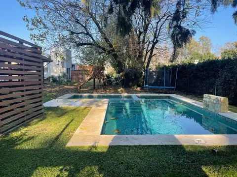 Hermosa Casa Amoblada  en Alquiler en Barrio Sausalito, Pilar.