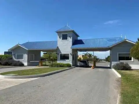 Terreno en Venta en Laguna Azul, USD 21.000