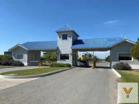 Terreno en Venta en Laguna Azul, USD 21.000