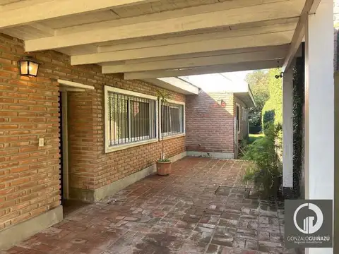 Colombres 386 Bis