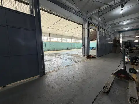 Galpon en Alquiler en Lomas Del Mirador, $ 6.000