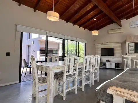 venta casa 3 amb con Hidromasaje Costa del Este
