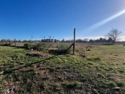Terreno en Venta en Peyrano, USD 37.000