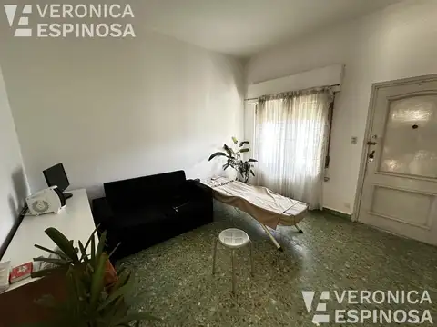 Casa en Venta con 4 cocheras