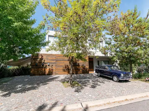 Casa en Venta en Nordelta, USD 1.600.000