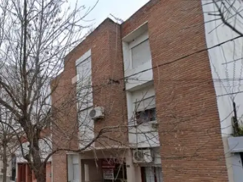 65 e/ 5 y 6 500, Piso PB