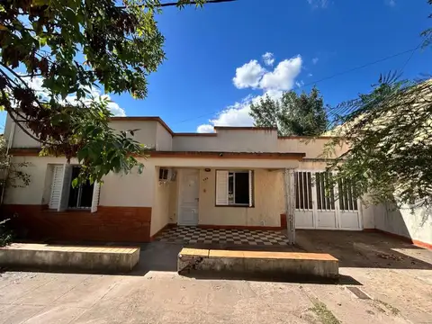 VENTA CASA EN SAN CARLOS CENTRO