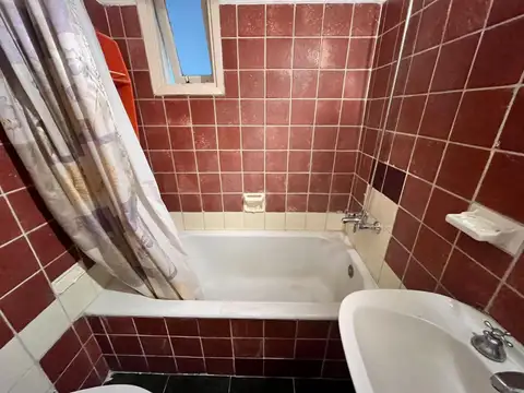 Departamento en venta 2 ambientes interno - Centro / Punta Iglesia