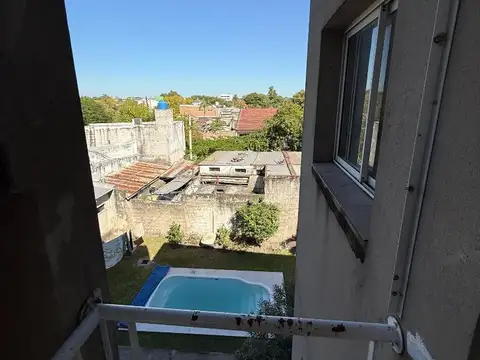 Departamento en Alquiler en Zona U.N.N.E, $ 330.000