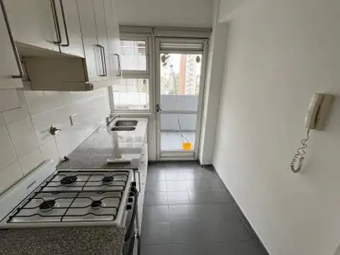 Departamento en Alquiler en Martin, $ 650.000