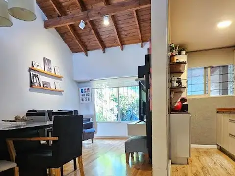Depto Tipo Casa en Alquiler en Castelar Sur, $ 1.200.000