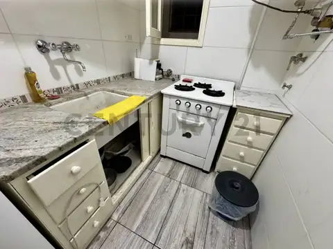 DEPARTAMENTO 2 AMBIENTES EN ALQUILER | CORRIENTES 2181 | SEMIAMOBLADO