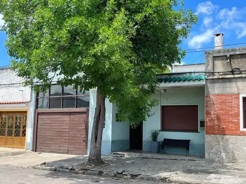 VENTA CASA TREINTA Y TRES 3 DORMITORIOS CON  PATIO