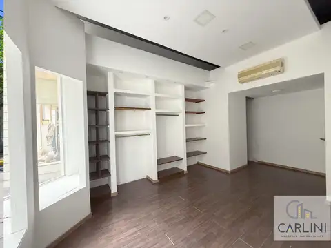 Local en Alquiler en Funes, $ 700.000