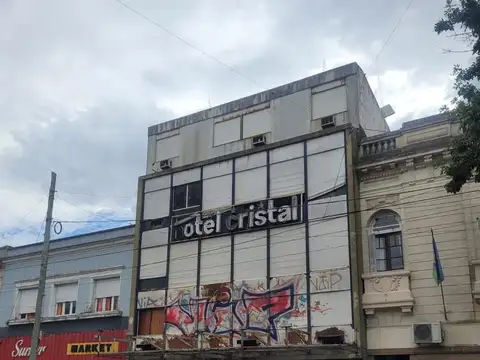 1/44 y 45 Hotel Cristal