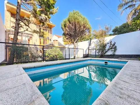 Espect Casa-pilet-jardi-parr-playrrom-Quinta Galli