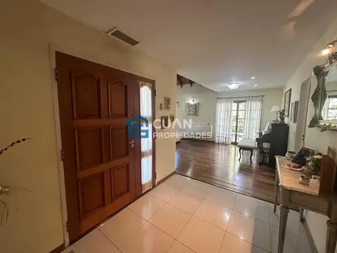 La Caballeriza
